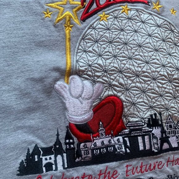 Disney EPCOT 2000 Embroidered Tee Size L Vintage - Picture 3 of 11